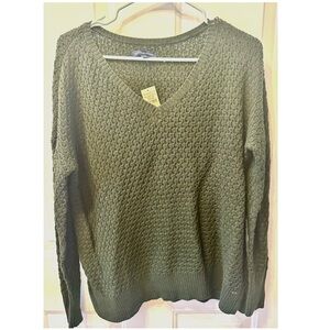 Dark Green AE Sweater🖤